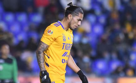Carlos Salcedo es separado de Tigres