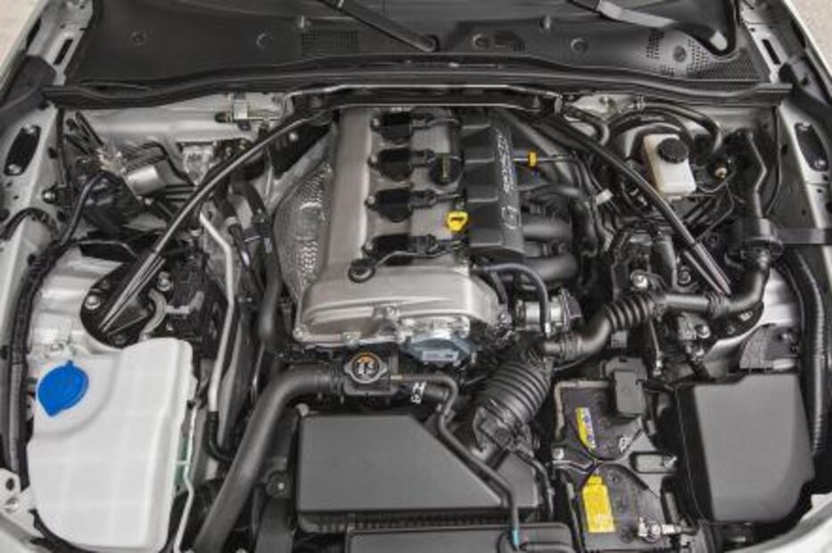 Mazda MX-5 2019 recibirá más potencia y equipamiento