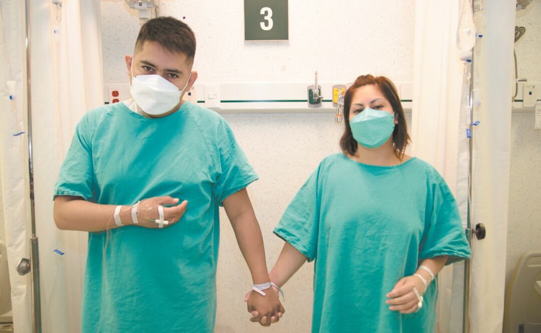 Marco Antonio, de 34 años, y Berenice, de 36, se sometieron a una operación; ella le donó un riñón a su esposo, quien padecía de insuficiencia renal crónica desde hace dos años. Foto: CORTESÍA IMSS