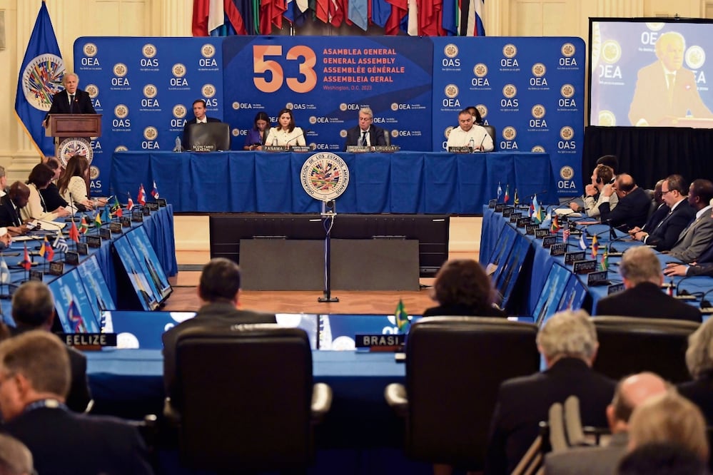 Foro sobre la democracia y derechos humanos, en el marco de la Asamblea General de la OEA. Foto: EFE
