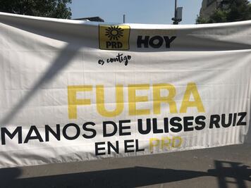 Exigen perredistas que Ulises Ruiz saque las manos de candidaturas en Oaxaca