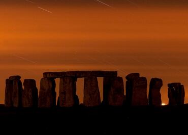 Revelan misterio de los cuerpos enterrados en Stonehenge hace 5 mil años