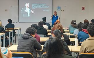 Banco Azteca impulsa semillero de emprendedores en la UNAM