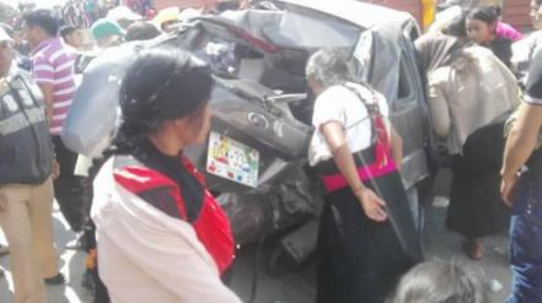 Accidente de tráiler deja dos muertos y cinco lesionados en Chiapas
