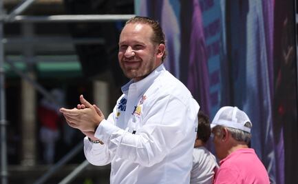 Santiago Taboada asegura que la Marcha Marea Rosa en el Zócalo demuestra su victoria en la CDMX