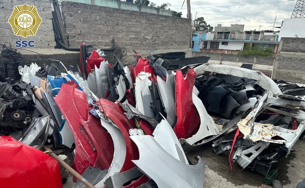 Cateos en Iztapalapa; aseguran 16 toneladas de autopartes y detienen a un hombre. Foto: Especial