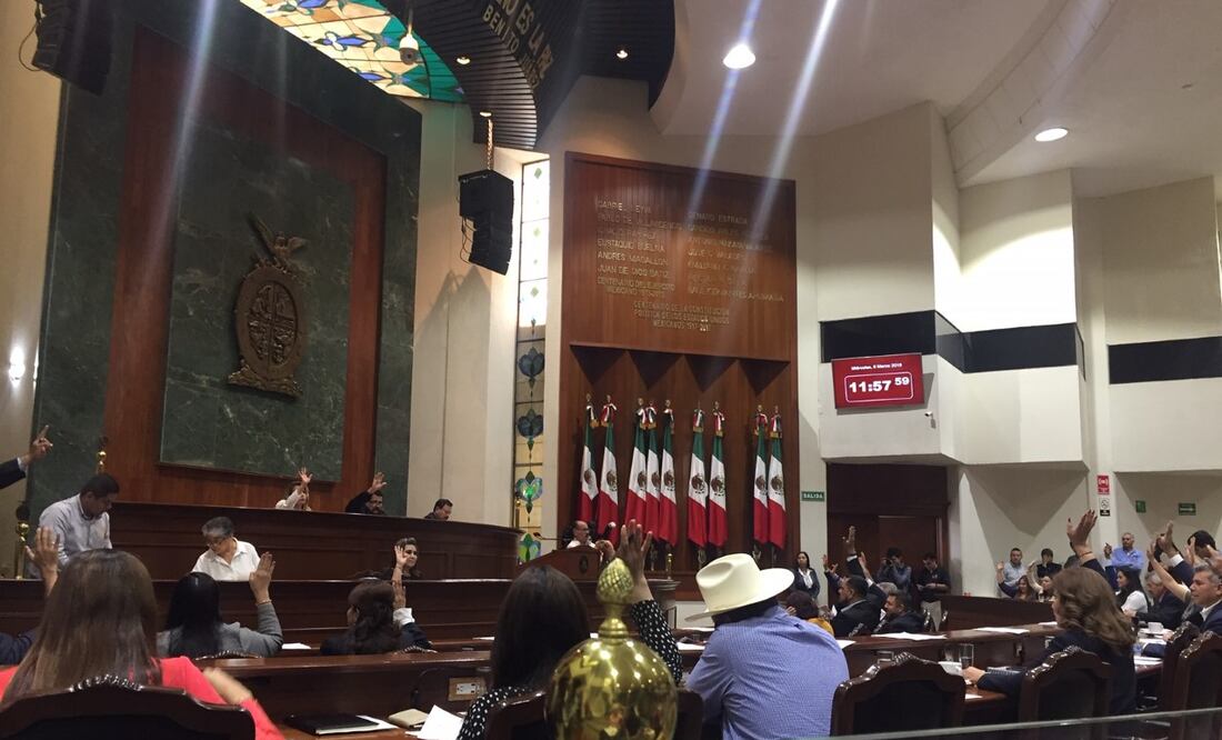 Congreso de Sinaloa durante la aprobación de la Guardia Nacional (Foto: Javier Cabrera / EL UNIVERSAL)