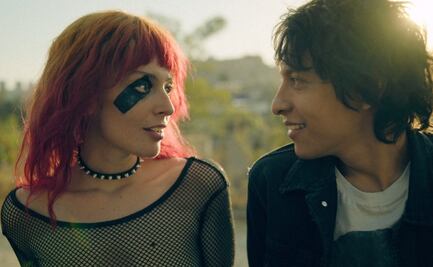 Dos jóvenes inconformes con el sistema; así viven su rebeldía en “Violentas mariposas"