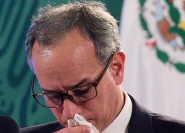 Chocan versiones por salud de Hugo López-Gatell