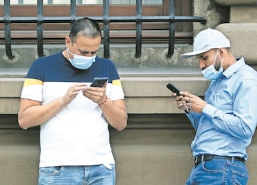 Impugnan fallo de juez contra padrón para celulares