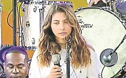 Hija de Chris Cornell canta "Hallelujah" en su memoria