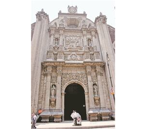 Alistan restauración del templo La Profesa