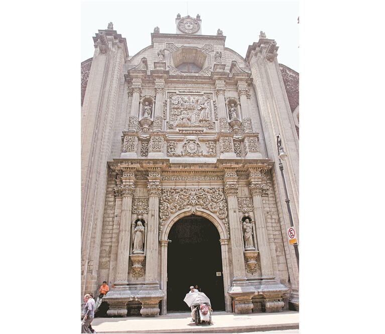La Profesa está en el Centro de la Ciudad de México. Foto: ARCHIVO EL UNIVERSAL