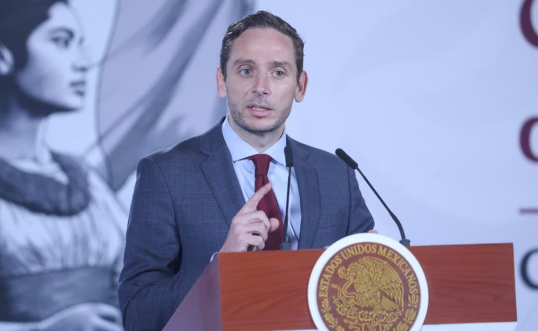 Eduardo Clark en la “Mañanera del Pueblo” del 25 de agosto de 2026 en Palacio Nacional. Foto: Luis Camacho/ EL UNIVERSAL