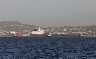 Petrolero ruso llega a Cuba pese a bloqueo energético de EU; es "un gesto humanitario", dice la Casa Blanca