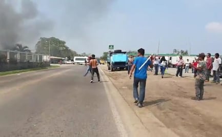 Enfrentamiento entre manifestantes y policías deja 12 detenidos en Veracruz