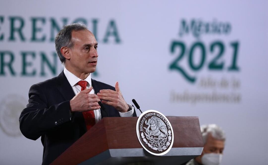 La vacuna rusa es segura, tiene 92% de eficacia y se puede usar de manera segura en adultos mayores, dijo este martes López-Gatell. Foro: Diego Simón Sánchez / EL UNIVERSAL 