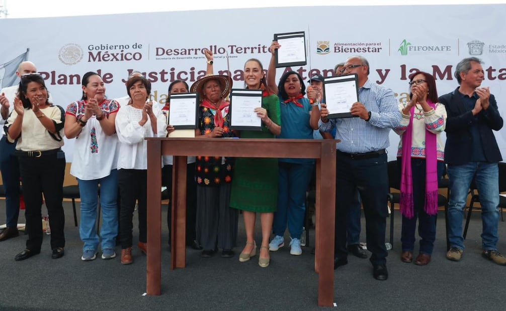 La presidenta Claudia Sheinbaum Pardo encabezó el Plan de Justicia para Atenco este domingo 3 de mayo de 2026. Foto: Presidencia
