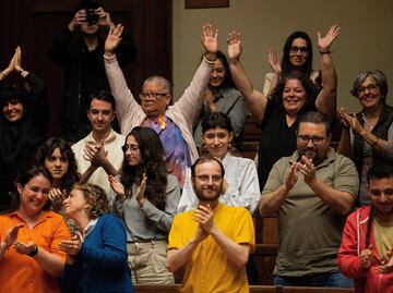 Uruguay: pionero en leyes para legalizar el aborto, el matrimonio igualitario y ahora la eutanasia