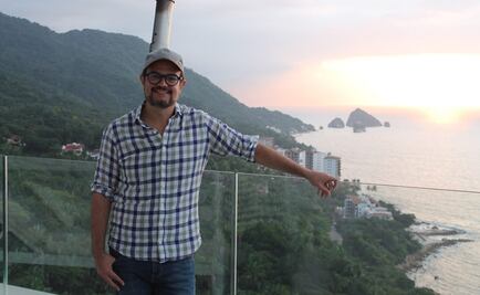 Aleks Syntek se da una escapada romántica 