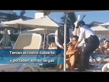 Detienen y esposan a turistas en playa concesionada de Riviera Maya