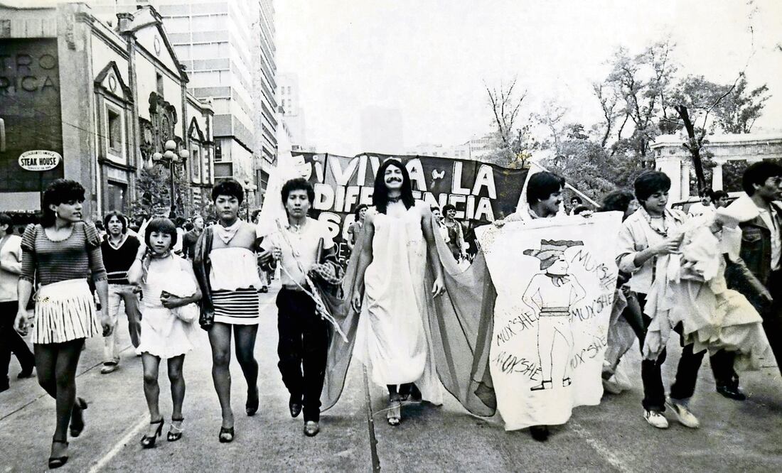 Reportes informan detalladamente las actividades de los líderes del movimiento, así como copias de los manifiestos de las primeras marchas, los cuales destacan por sus exigencias de libertad, Fotos: Especial y Archivo / EL UNIVERSAL