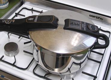 Economía revisará si mantiene cuota compensatoria contra ollas exprés; precio se encuentra debajo del real