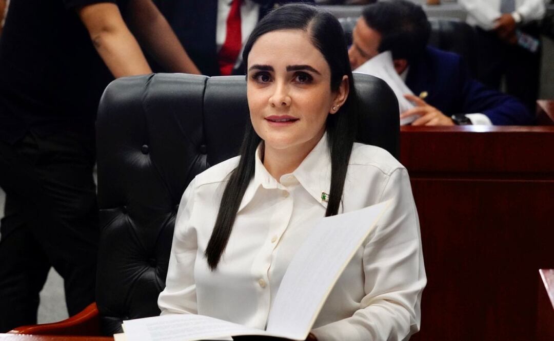 Foto: FB Gabriela Marín/ El Universal/ La funcionaria se encontraba comprando artículos para su bebita de cuatro meses cuando fue atacada a tiros