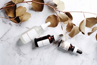 Expertos en skincare te dicen cómo elegir tu suero facial ideal