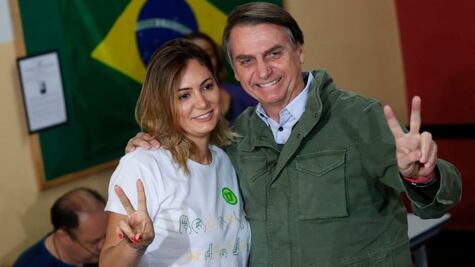 Michelle Bolsonaro: quién es la discreta mujer que será la próxima primera dama de Brasil
