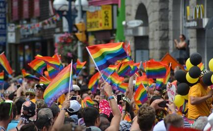 EU proporcionará vacunas contra la viruela del mono en el desfiles del Orgullo Gay