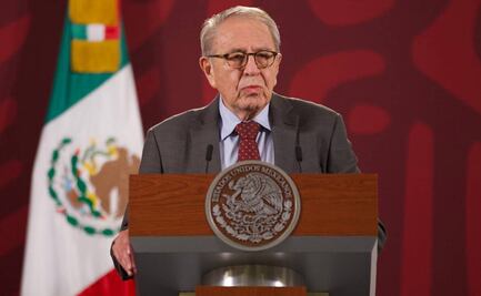 Jorge Alcocer felicita a trabajadores de la construcción por Día de la Santa Cruz