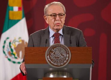 Jorge Alcocer felicita a trabajadores de la construcción por Día de la Santa Cruz