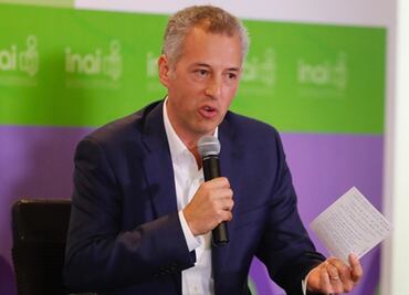 Lista de periodistas divide al Inai; acusan ocultamiento interno