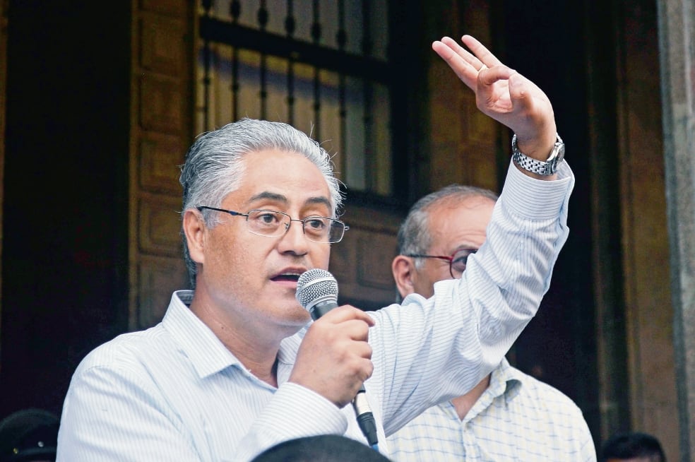 El exrector sufrió un revés jurídico al querer frenar una nueva orden de aprehensión en su contra, ya que el recurso fue desechado por el órgano jurisdiccional federal