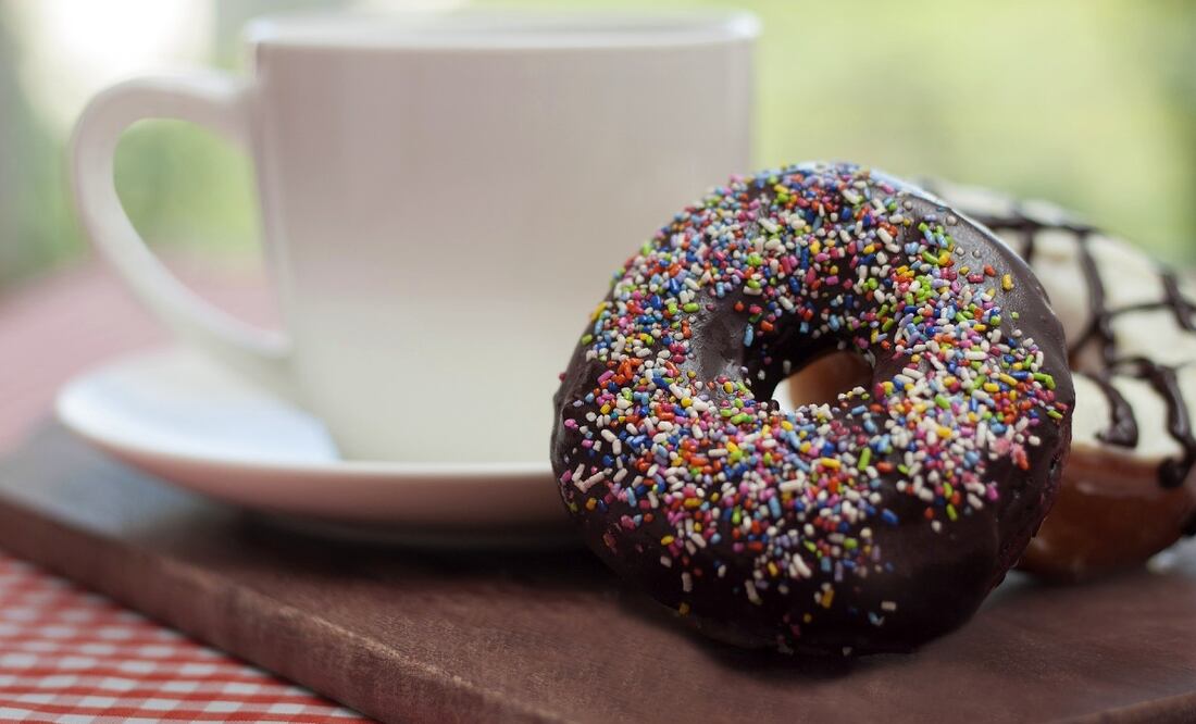 Con esta receta obtendrás 15 donas cubiertas de chocolate / Foto: Pixabay
