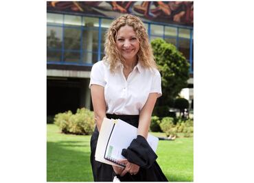 Tras reconocer que CEAV no tiene ni para el teléfono, Mara Gómez alista renuncia