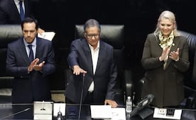 Higinio Martínez asume la presidencia del Senado; oficialismo lo respalda entre gritos de "¡Presidente!"  
