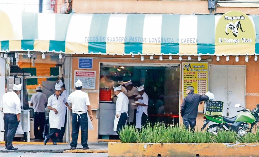 El viernes 21 de abril se realizó la clausura de la taquería por parte del Invea, la cual duró unas 30 horas, tras lo cual el local reabrió al público (ARCHIVO EL UNIVERSAL)