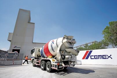 Ganancias netas de Cemex caen 3% en el primer semestre de 2024