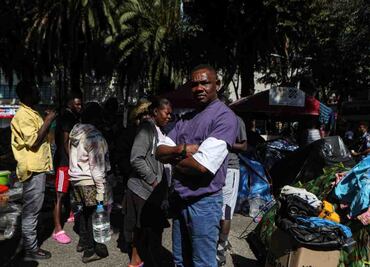 Vecinos de colonia Juárez exigen atender demandas por campamentos de migrantes e indígenas