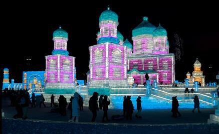 FOTOS: Impresionantes imágenes del parque temático de nieve más grande del mundo en China