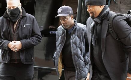 Reaparece Chris Rock tras bofetada que le dio Will Smith