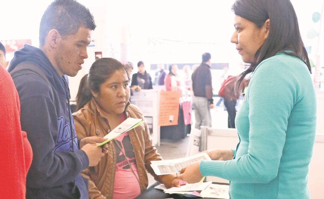 Los analistas del sector privado prevén la generación de 650 mil empleos durante este año, cifra 11.3% menor que en 2016, debido al menor crecimiento económico que se espera en 2017. (FOTO: ARCHIVO EL UNIVERSAL)