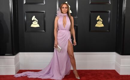 Jennifer Lopez y Alex Rodríguez donan útiles escolares en Dominicana