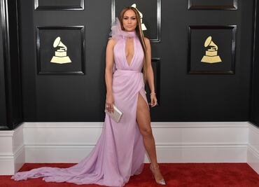 Jennifer Lopez y Alex Rodríguez donan útiles escolares en Dominicana