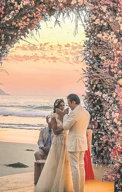 Horas antes, la pareja mostró su amor en redes sociales. (FOTO: TWITTER DE PEDRO TORRES)