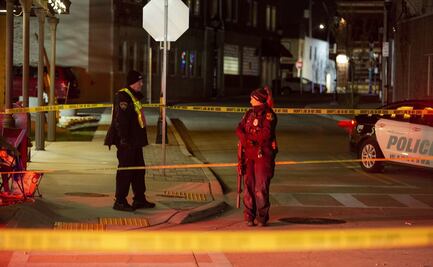 Reportan muertos tras embestida de automóvil en desfile navideño en Wisconsin