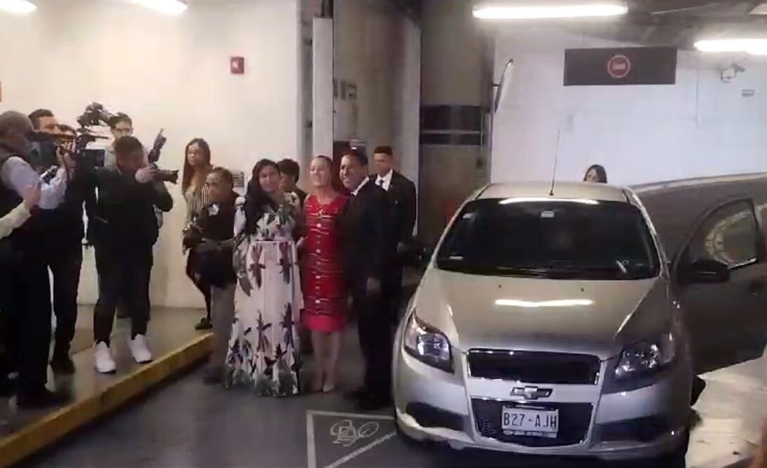 En la sede senatorial prácticamente se paralizó toda la actividad legislativa y el trabajo en comisiones por el conclave privado de Sheinbaum con los senadores oficialistas quienes cerrarán filas con su candidatura. Foto: especial