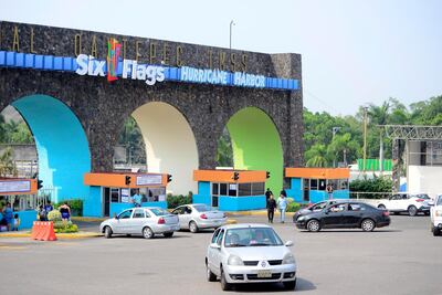 Apertura de Six Flags Oaxtepec se vuelve lo más compartido de la semana